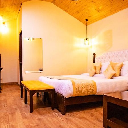 Aamod Resorts Dalhousie ! Luxury Cottage Resort Eksteriør bilde